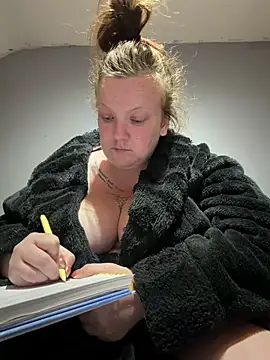 busty-bella1 online show from 26, 7, 2026