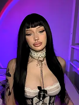 madelinexx online show from 11, 11, 2025