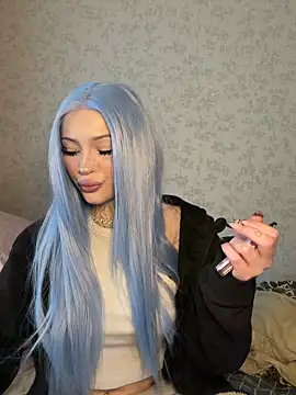 madelinexx online show from 18, 2, 2026