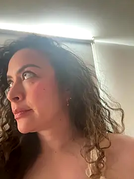 Elizabeth Dupont online show from 30, 11, 2025