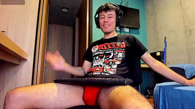 Huge latin cock online show from 30, 6, 2026