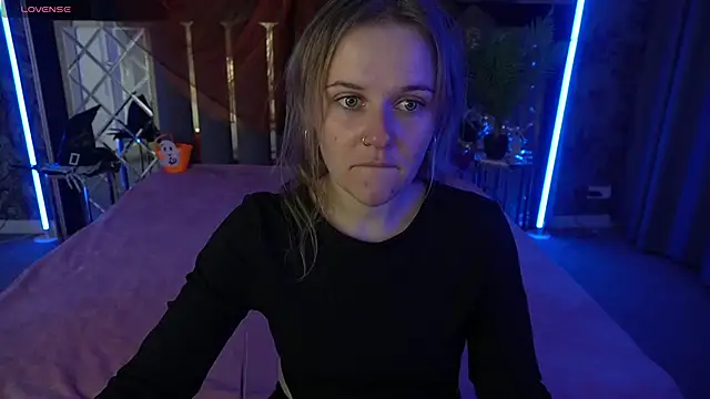 MaribelRiverr  online show from 27, 10, 2025