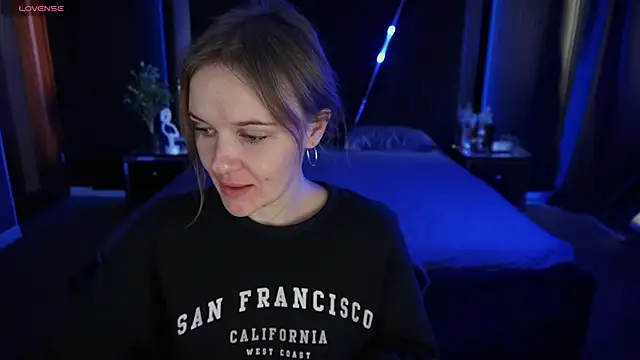 MaribelRiverr  online show from 26, 9, 2025