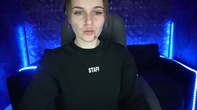 MaribelRiverr  online show from 4, 3, 2025