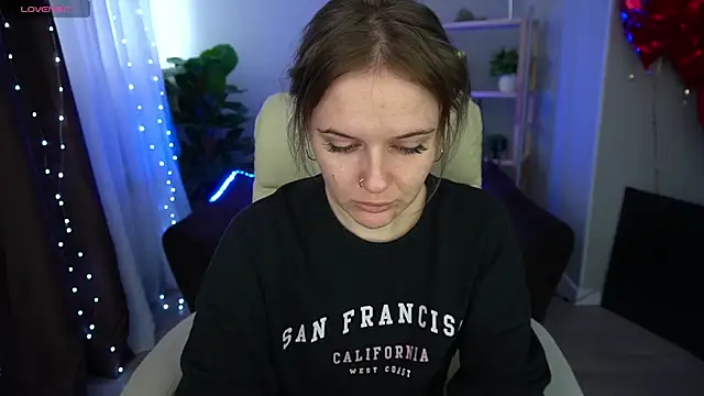 MaribelRiverr  online show from 11, 3, 2025