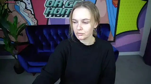 MaribelRiverr  online show from 19, 10, 2025