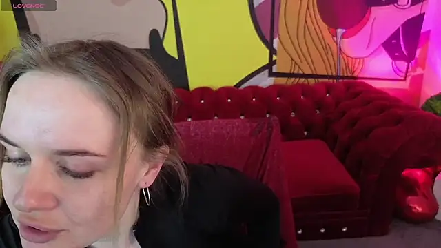 MaribelRiverr  online show from 13, 4, 2026