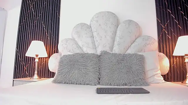 Jaslyn  Smith online show from 18, 3, 2026