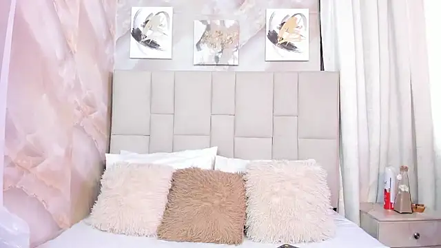 Snapshot of Jaslyn__Smith chatting on 14, 1, 2026 Jaslyn Smith online show from 14, 1, 2026