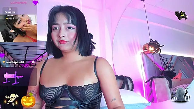 KimVelezz online show from 3, 11, 2025