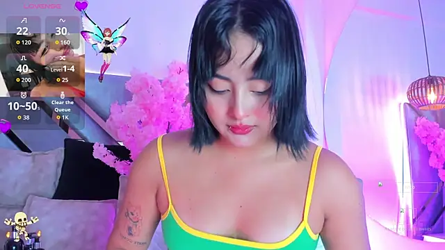 KimVelezz online show from 6, 11, 2025