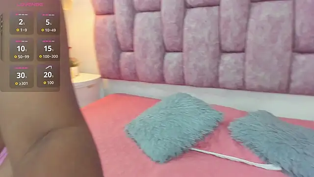 britanny-collyns online show from 9, 9, 2025