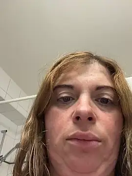 Lombada online show from 14, 9, 2025