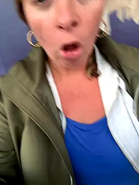 Lombada online show from 2, 11, 2025