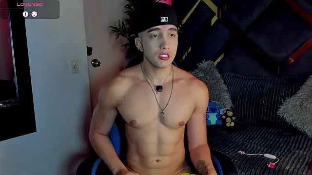 Snapshot of jeicob_stone chatting on 17, 7, 2026 jeicob stone online show from 17, 7, 2026