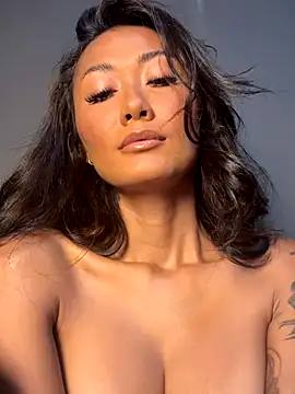 thai-dreamgirl online show from 4, 12, 2025