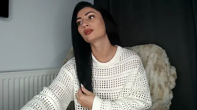 ElizabethAC online show from 4, 11, 2025