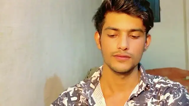 kingkartik7 online show from 4, 6, 2026