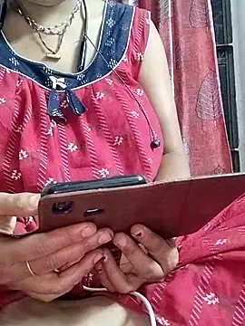 miss-Riy online show from 25, 4, 2026