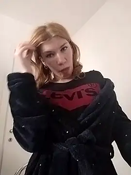 Snapshot of EvaRush chatting on 20, 12, 2025 EvaRush online show from 20, 12, 2025