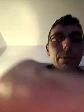 redtoyanal online show from 12, 12, 2024