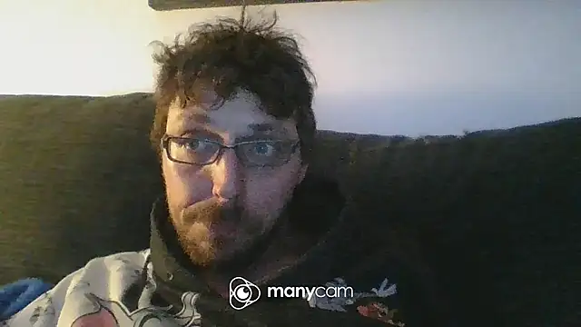 redtoyanal online show from 5, 3, 2025