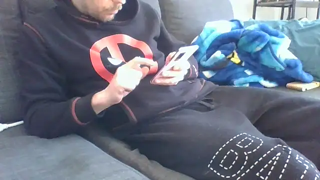 redtoyanal online show from 15, 2, 2025