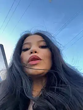 Chloe  Moon online show from 17, 1, 2025