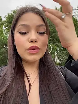 Chloe  Moon online show from 27, 6, 2026