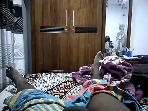 nikini1621 online show from 5, 12, 2025