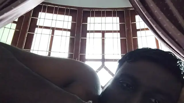 Snapshot of nikini1621 chatting on 15, 7, 2026 nikini1621 online show from 15, 7, 2026