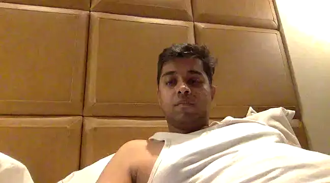 xavier2177 online show from 30, 12, 2024