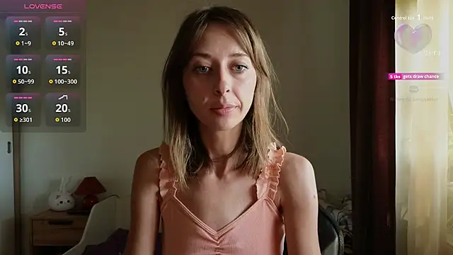 NinaNovalicious online show from 16, 9, 2025