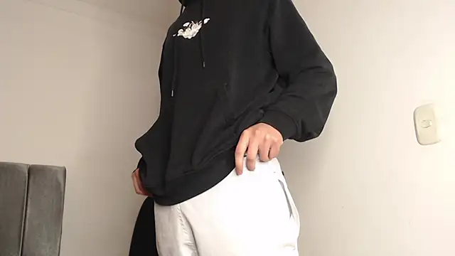 alex-lover online show from 18, 2, 2025