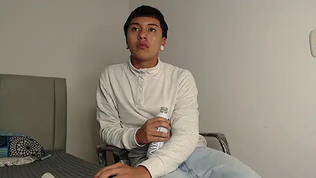 alex-lover online show from 13, 3, 2026