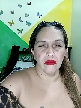 mom son dirty online show from 21, 4, 2026