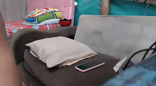 Snapshot of mom_son_dirty chatting on 11, 3, 2025 mom son dirty online show from 11, 3, 2025