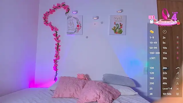 Snapshot of PollyGrey_ chatting on 19, 2, 2026 PollyGrey online show from 19, 2, 2026