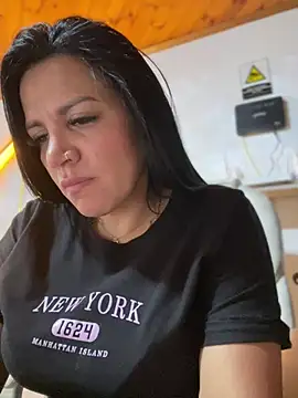 Milff parkerrr online show from 12, 2, 2025