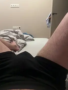 Tomkitomkii online show from 10, 4, 2026