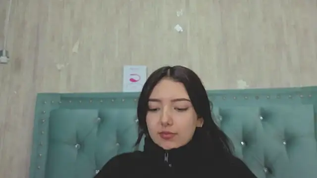 Marcelaa fox online show from 18, 9, 2025