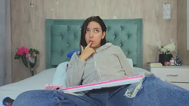 Marcelaa fox online show from 20, 9, 2025