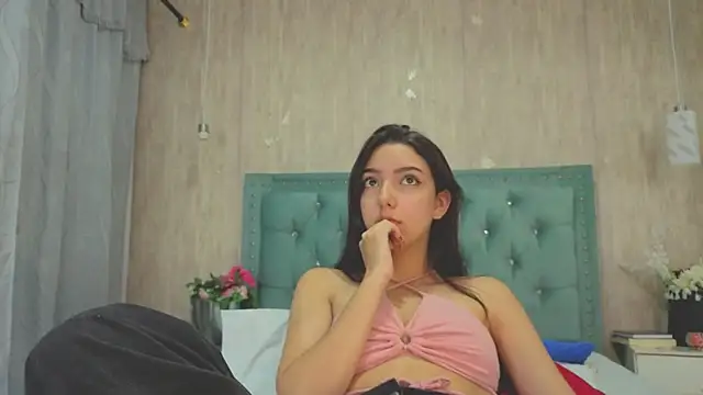 Marcelaa fox online show from 3, 10, 2025