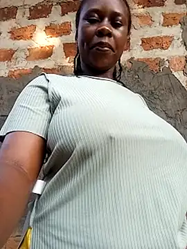 Snapshot of Sassy_boobs21 chatting on 3, 7, 2026 Sassy boobs21 online show from 3, 7, 2026