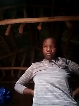 Black juicy24 online show from 9, 11, 2025