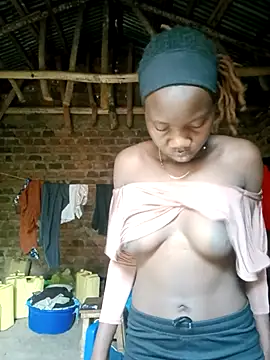 Black juicy24 online show from 3, 12, 2025