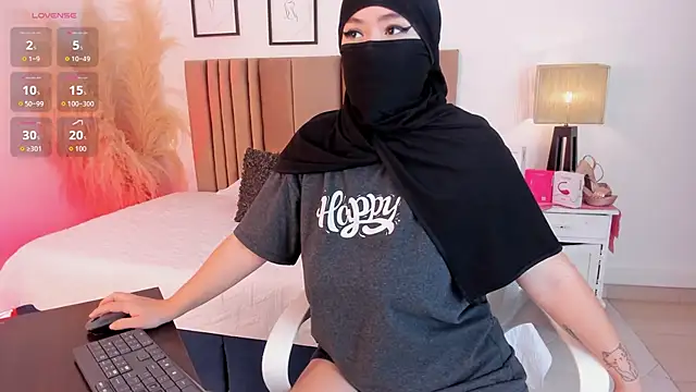 Snapshot of samaara_ chatting on 10, 9, 2025 samaara online show from 10, 9, 2025