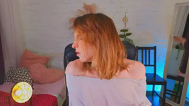  yourFoxy  online show from 1, 7, 2026