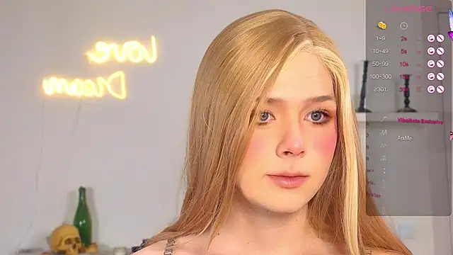  yourFoxy  online show from 16, 10, 2025