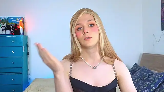  yourFoxy  online show from 29, 9, 2025